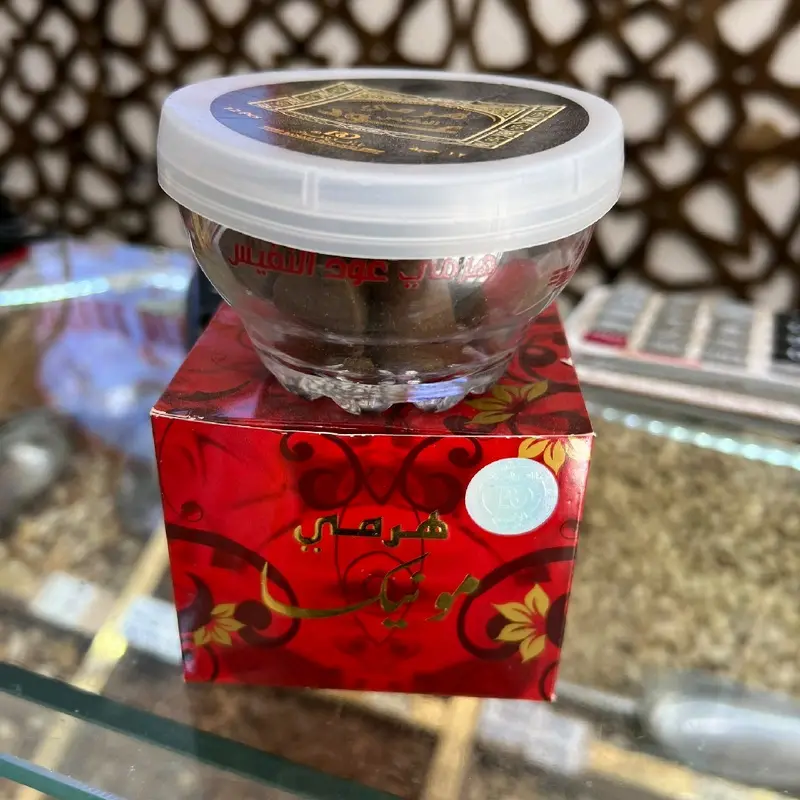 هرمي مونيكا