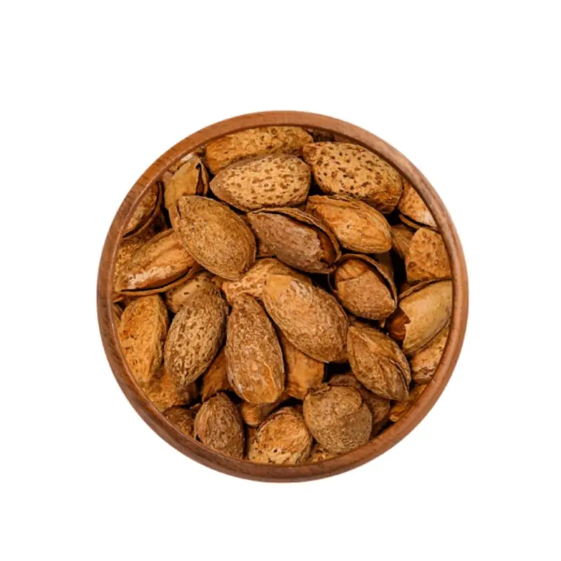 لوز بالقشرة